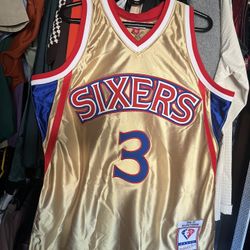 Men’s Large Iverson Jersey