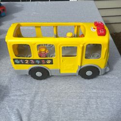 Fisher Price Little People Big Bus Pull Along
