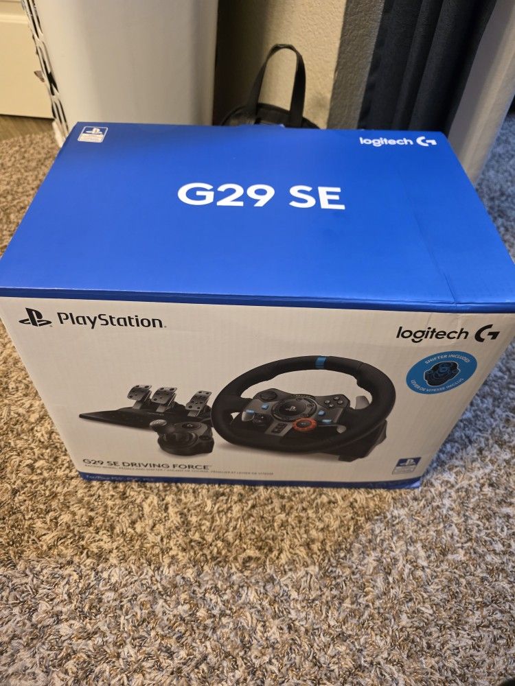 G29 SE Logitech Steering Wheel, Gas Pedal, & Shifter