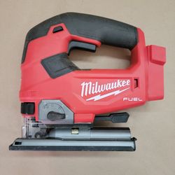 Milwaukee

M18 FUEL 18V Lithium-Ion Brushless Cordless Jig Saw

