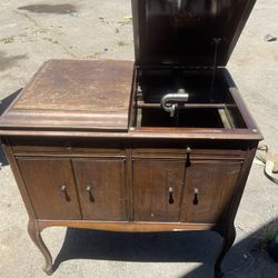 Vintage Stereo 