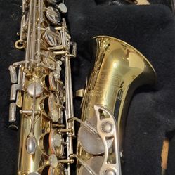 SELMER Bundy II Alto Saxophone