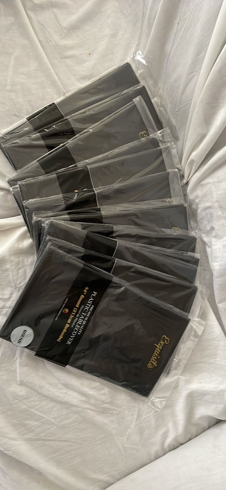 New Exquisite Round Black Plastic Table Cloths, One Dozen