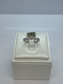 10k Gold Diamond Ring. New.
