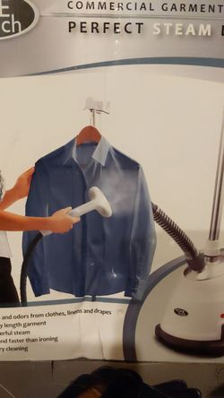 Commercial garment steamer