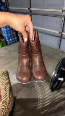 kids cowboy boots
