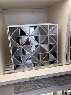 Backsplash  tile   Closeout  price  $6  per sheet  1936 hinton dr irving tx