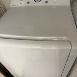 Frigidaire Washer & Dryer Set – Great Working Condition