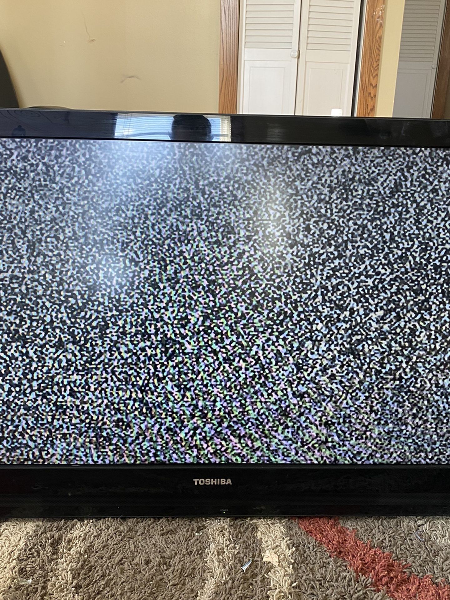 Toshiba 42” LCD