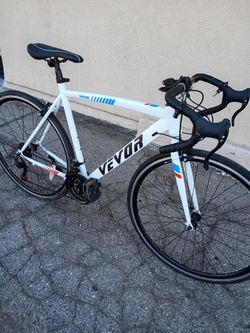VEVOR ROAD BIKE