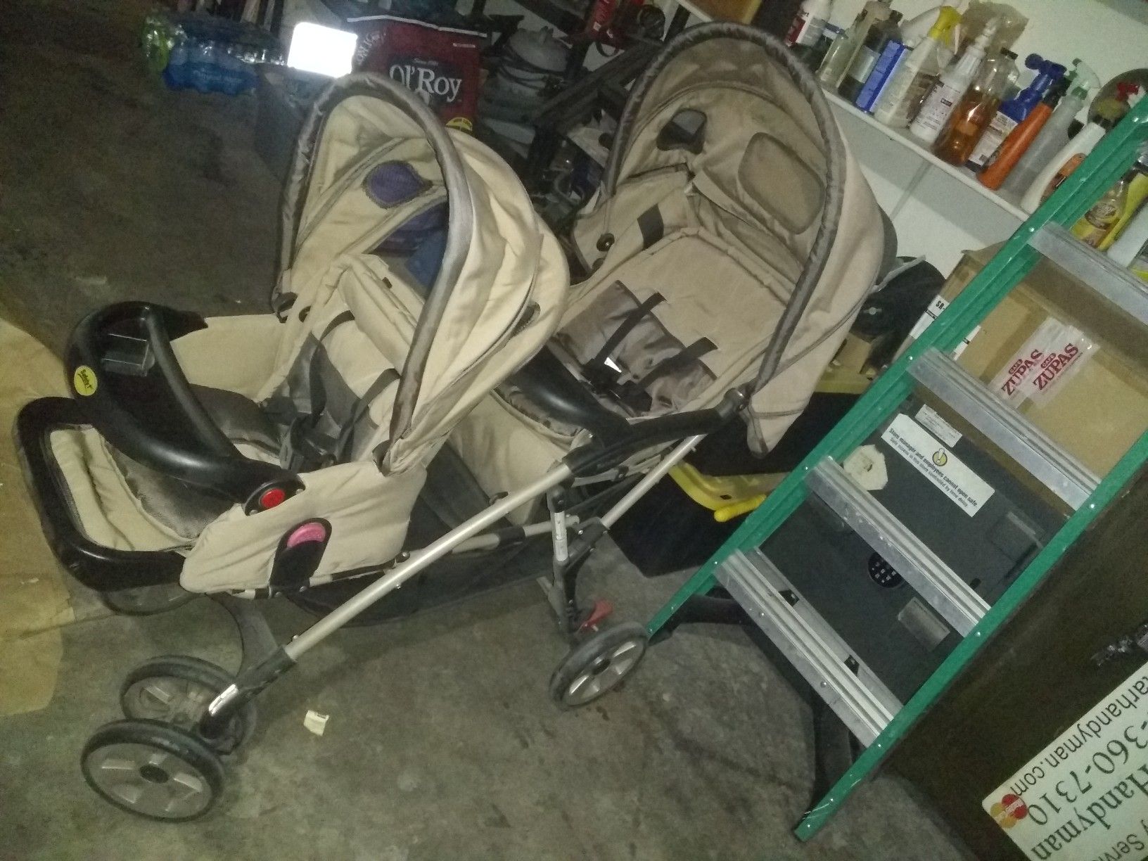 Safety 1s baby stroller like new only being used a few times