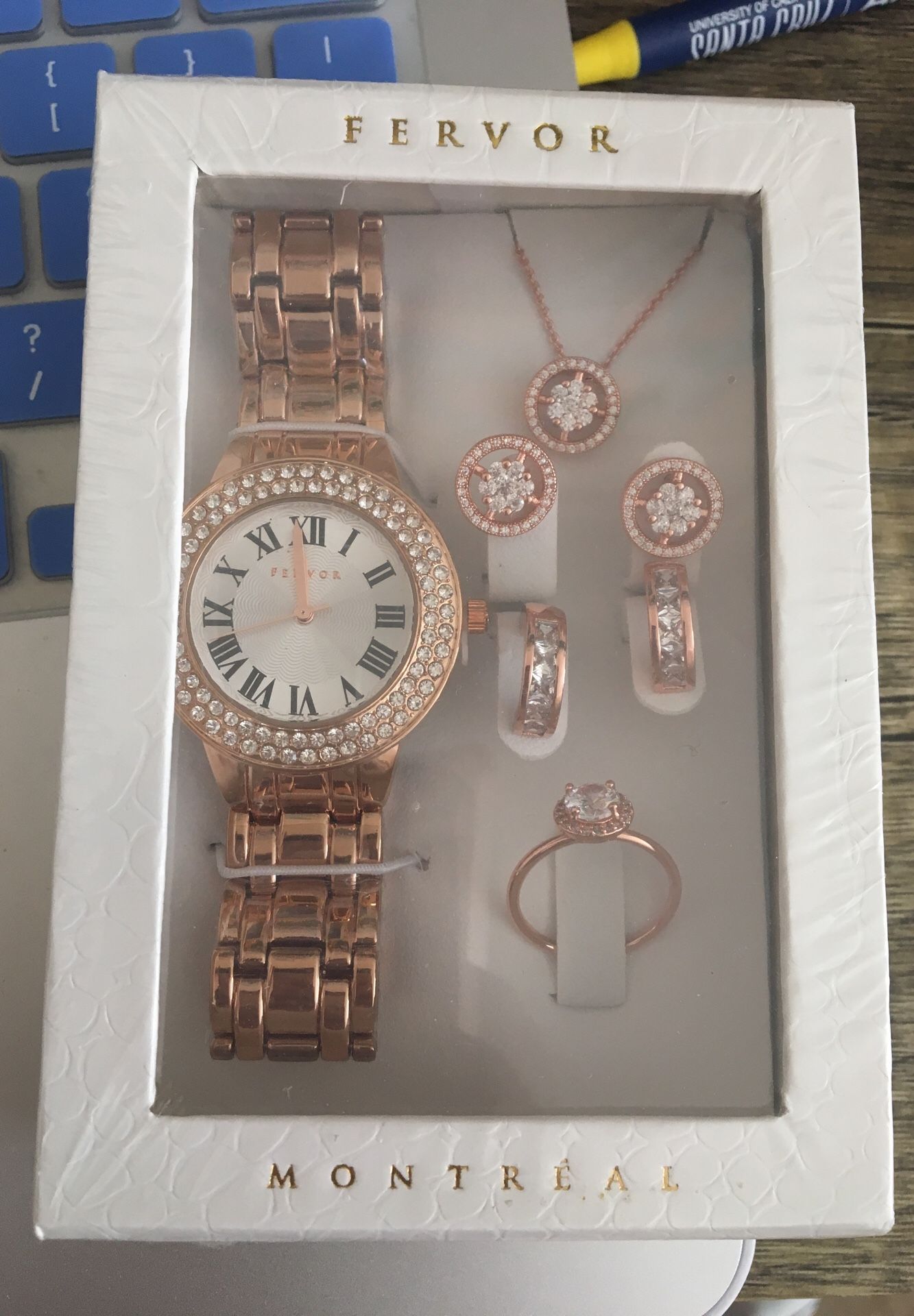 Fervor Montreal Watch/Jewelry Set