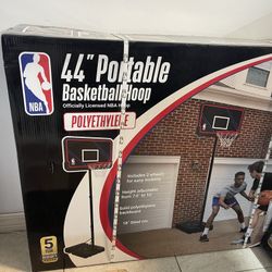 Basketball Hoop 