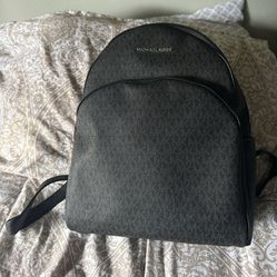 Michael Kors Abbey Backpack