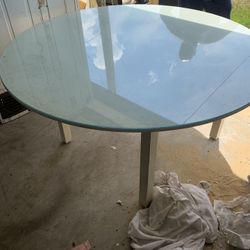 Round Dining Room Table