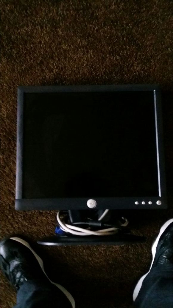 Dell Desktop Monitor