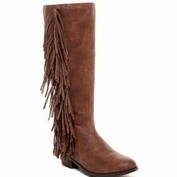 RAMPAGE FRINGE BOOTS LIKE NEW SZ 7 