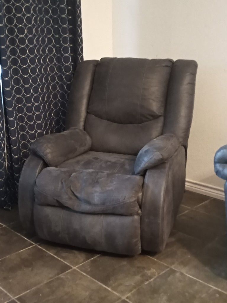 Couch And Two Recliners 