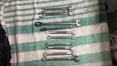 Craftsman assorted wrenches