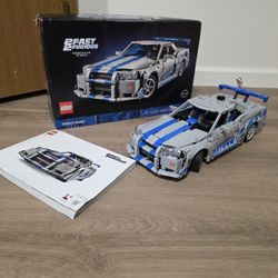 Lego Nissan Skyline R34 42210.