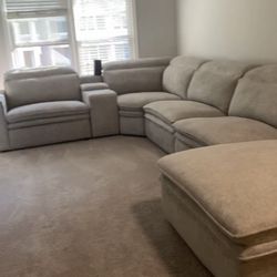 Sectional Couch 