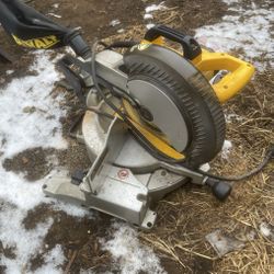 DeWalt Miter Saw 