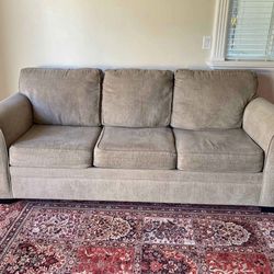 8/10 Basically New Couch