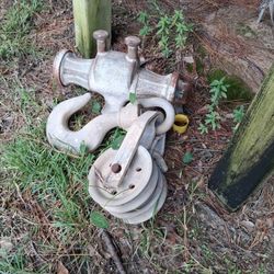 Heavy Duty Hugh Hook of Some Sort