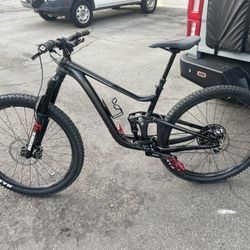 Giant Trance X With Upgrades 