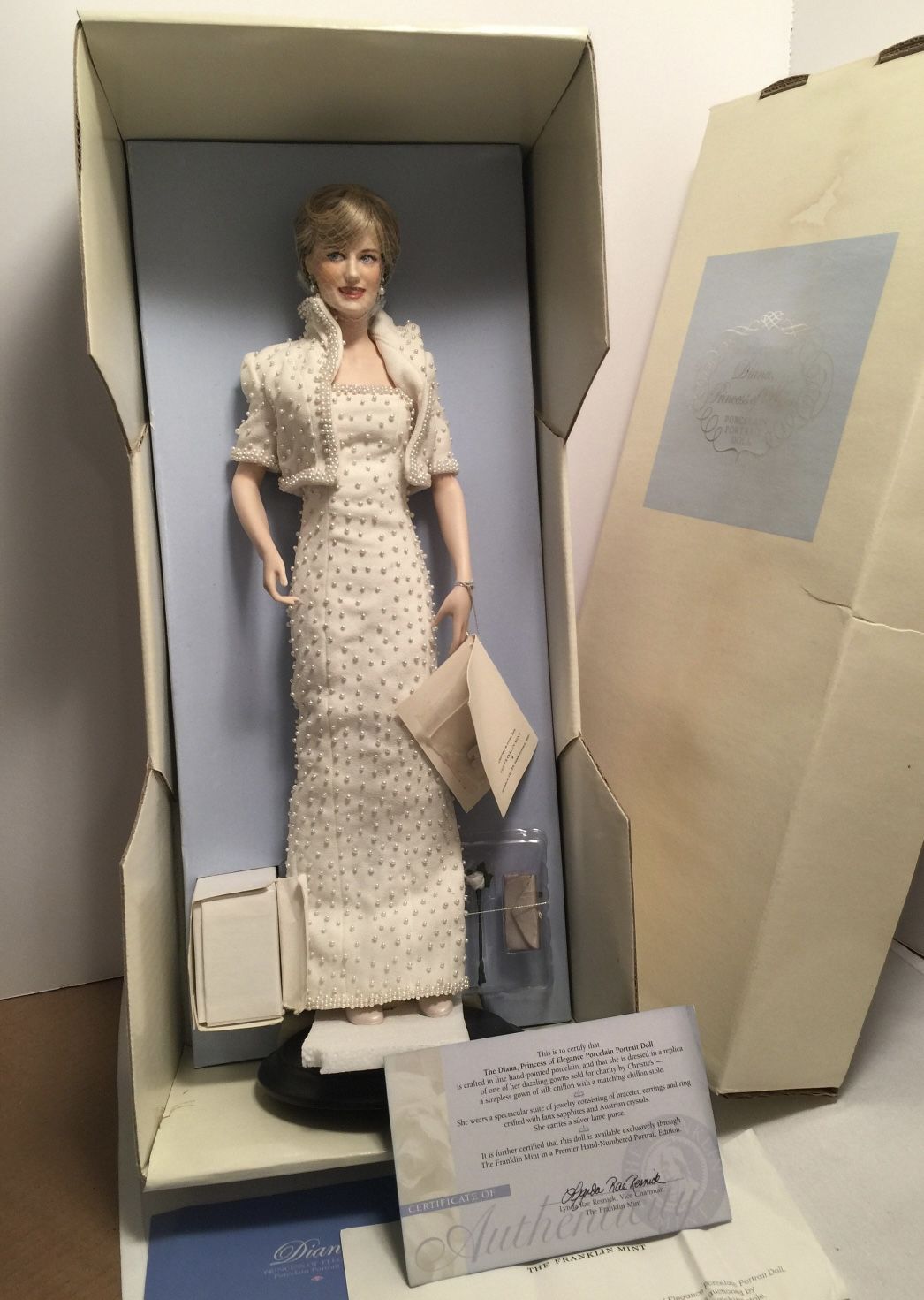 Vintage Franklin Mint - Princess Diana Porcelain Doll in Box