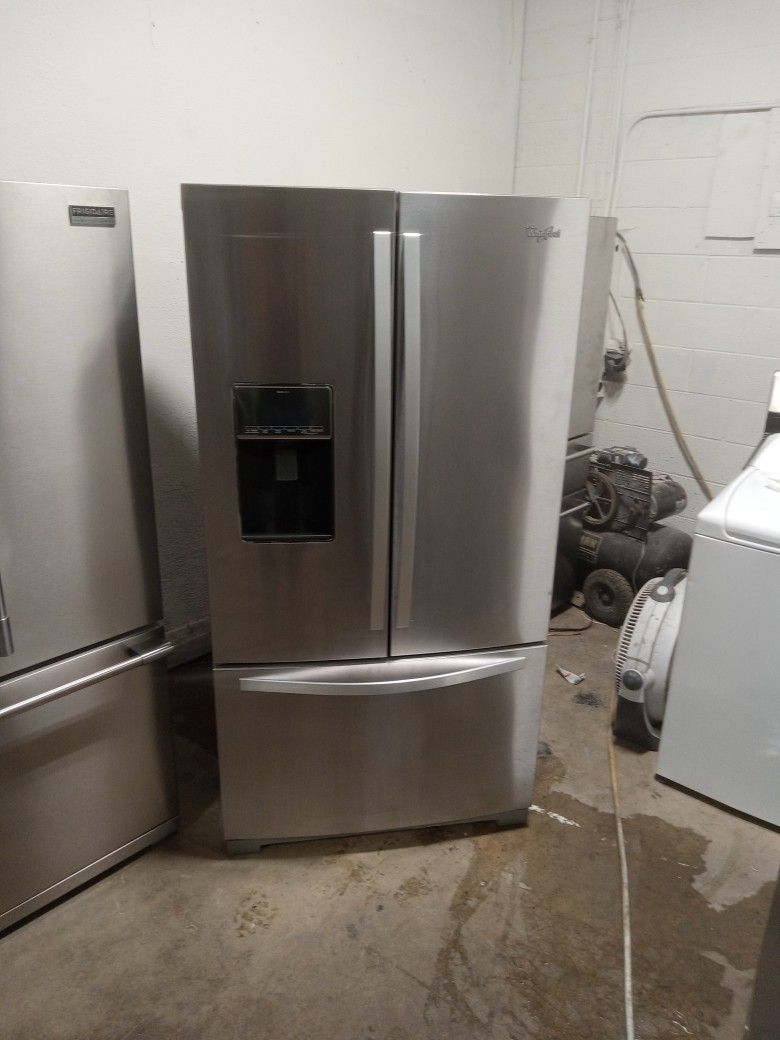 25 Cubic Foot Whirlpool French Door Bottom Freezer Pull Out Beautiful Comes With Free Delivery Vancouver Area