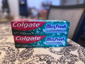 Colgate MaxFresh Toothpaste 2-Pack 6.3 oz(5$$)