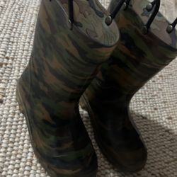 Kids Western Chief Rain Boots size 12 (Read Description 