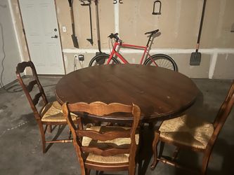 Kitchen table