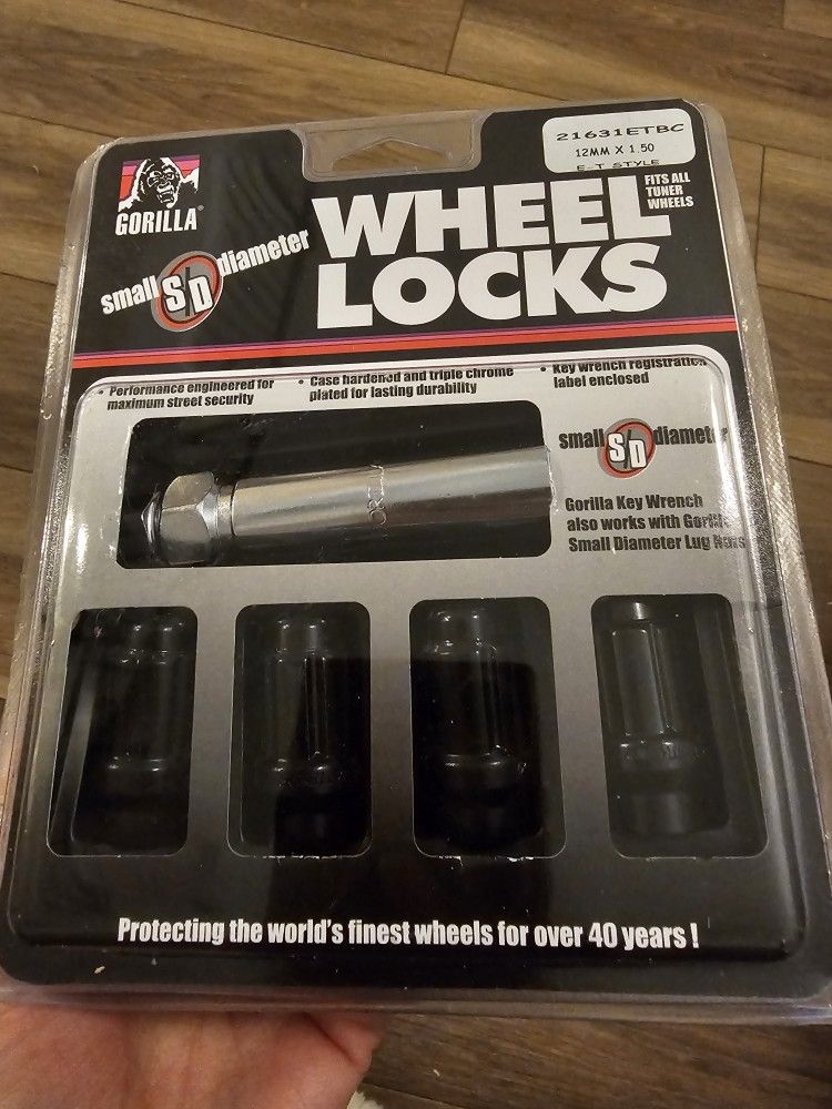 Gorilla Automotive 21631ETBC 12MMx1.50 Black Chrome Small Diameter Wheel Locks