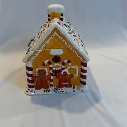 Le gourmet chef gingerbread house cookie jar