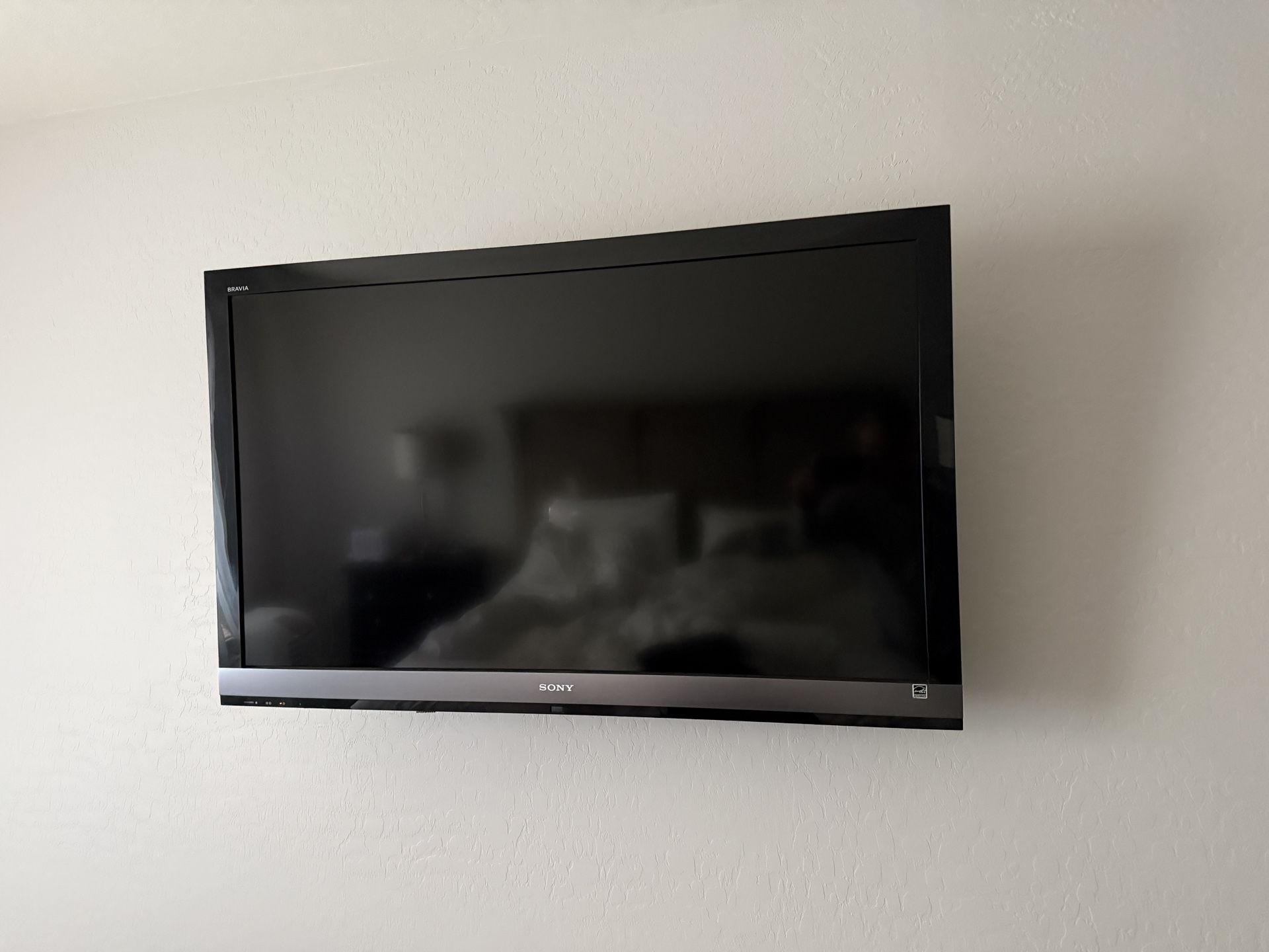 Sony KDL-52EX700 52” Bravia HDTV