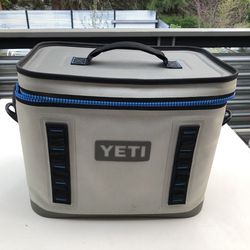 Yeti Hopper Flip 18 Soft Cooler In Gray I