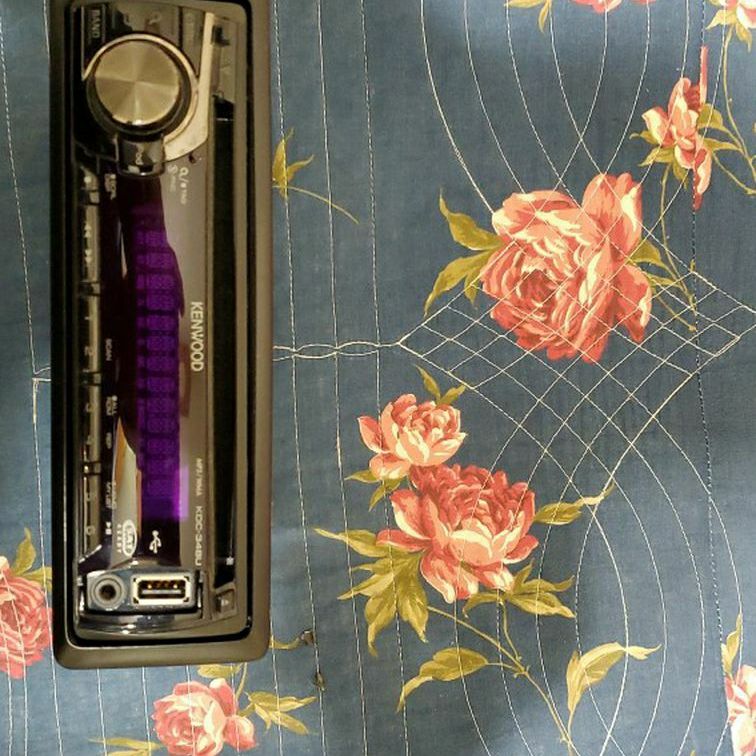 Kenwood KDC-348U (KTC-HR300 HD Tuner Add On and Remote Included)