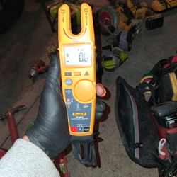 Fluke Tester