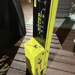 ONE+ 18V 22 in. Lithium-Ion Cordless Hedge Trimmer (Tool only)