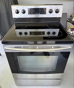 Samsung Stainless Steel Electric Stove. Price Including Delivery