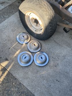Hub Caps For Chevelle,  Camaro, Nova, Impala  