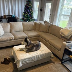 Havertys L-Shaped Sectional With Ottoman