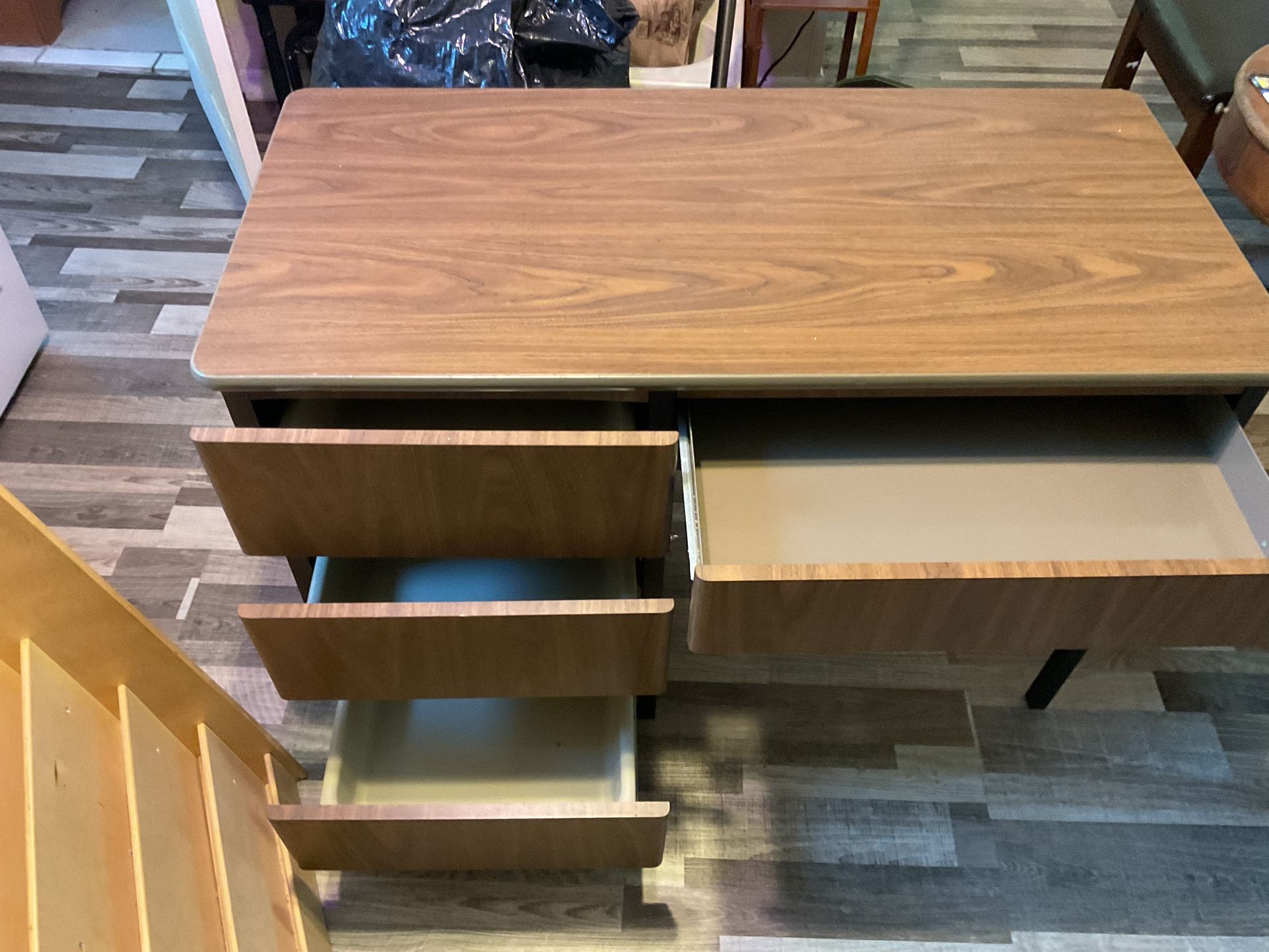 Great office Or Work Desk & More Great items for sale