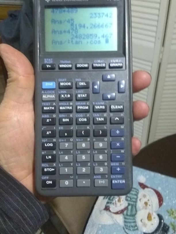 Texas instruments TI-82 Mint Condition.