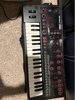 Roland JD-XI