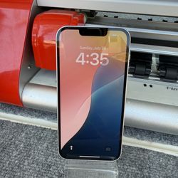 I Phone 14 /128 GB factory unlocked for any carrier / 128GB liberado para cualquier compañía