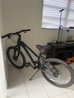 26” Schwinn Mountain Bike
