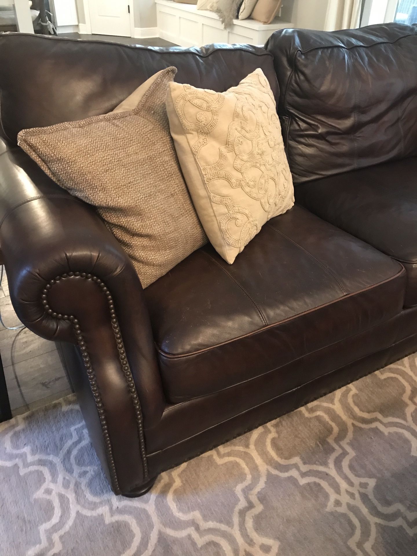 Bernhardt Leather Sectional couch for Sale in Oviedo, FL OfferUp